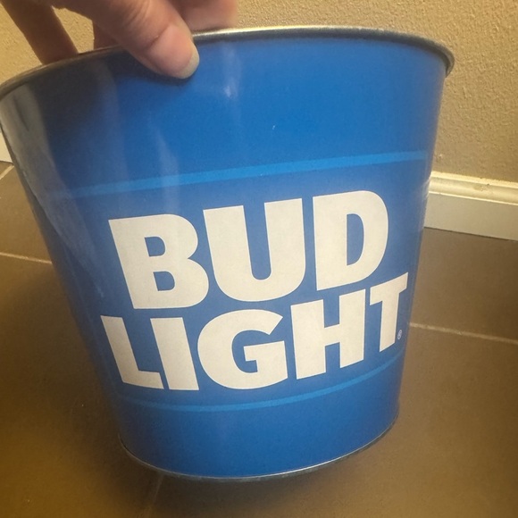 VINTAGE BUD LIGHT Galvanized Ice Bucket Pail Bar Ware Beer Cooler Blue NWOT - Picture 7 of 9